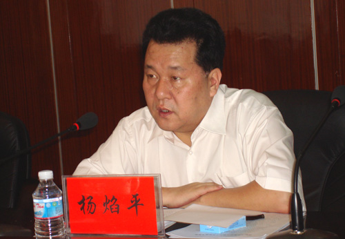中国天然橡胶协会2009年会长会暨市场动态交流会在云南瑞丽举行(图3)