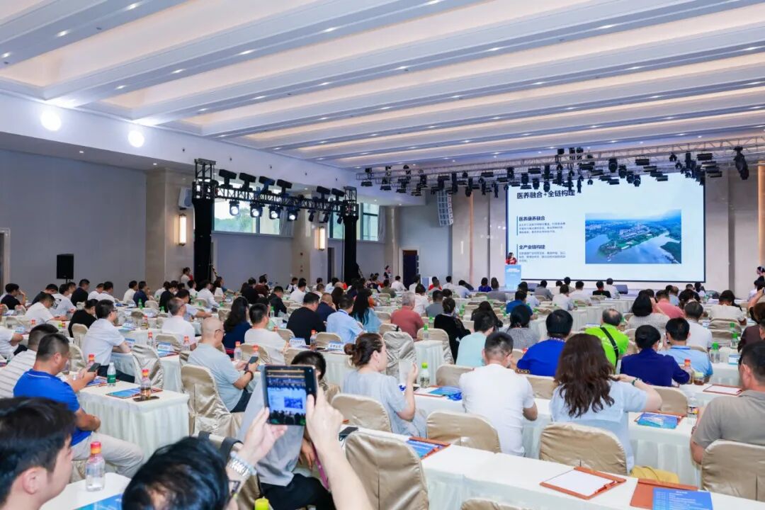 天然橡胶全产业链对话会暨白沙投资合作洽谈会圆满召开(图3)