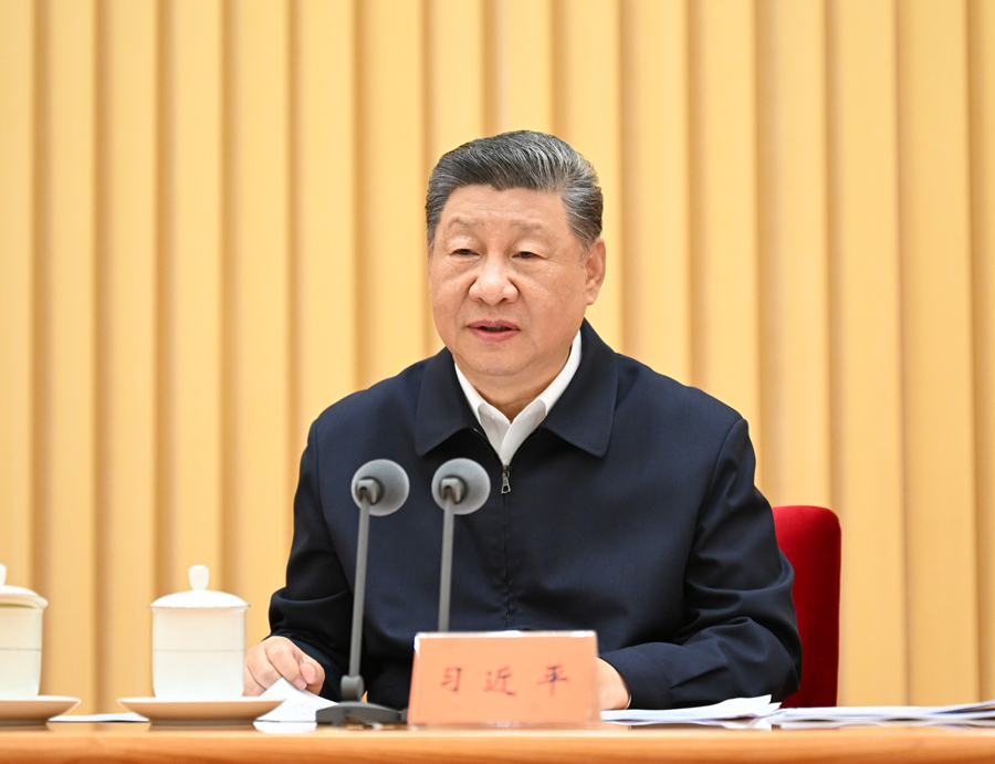 习近平出席全国卫生与健康大会并发表重要讲话(图1) 习近平出席全国卫生与健康大会并发表重要讲话(图1)